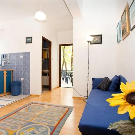 Apartment Miro - 300 M From Sea *