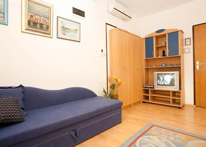Miro Apartman