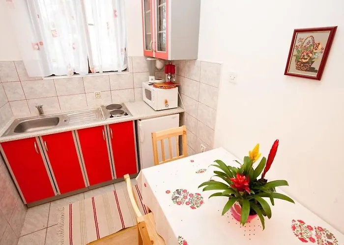 Miro Apartman