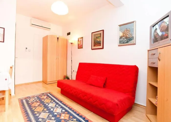 Miro Apartman Jadranovo